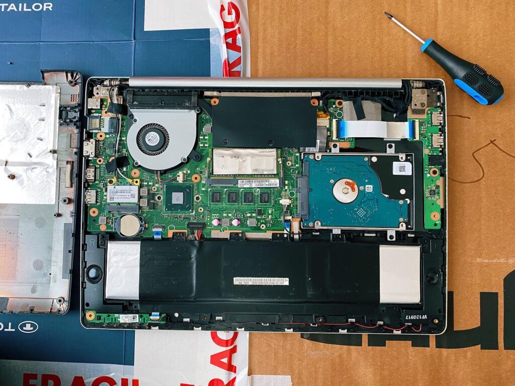 ASUS Laptop disassembly