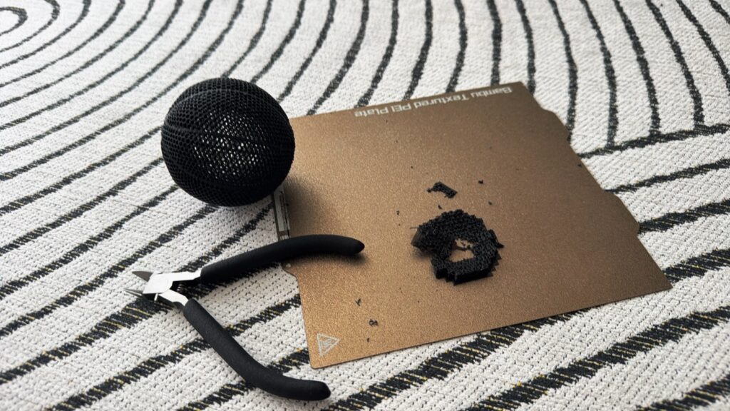 Airless Basketball first test