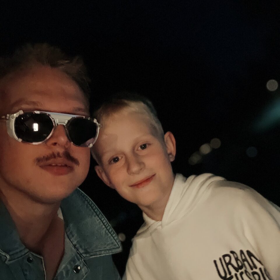 Hugo X Nublu in the garden of Kõltsu Manor