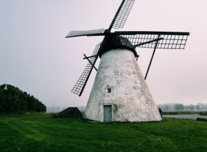 Seidla Manor windmill